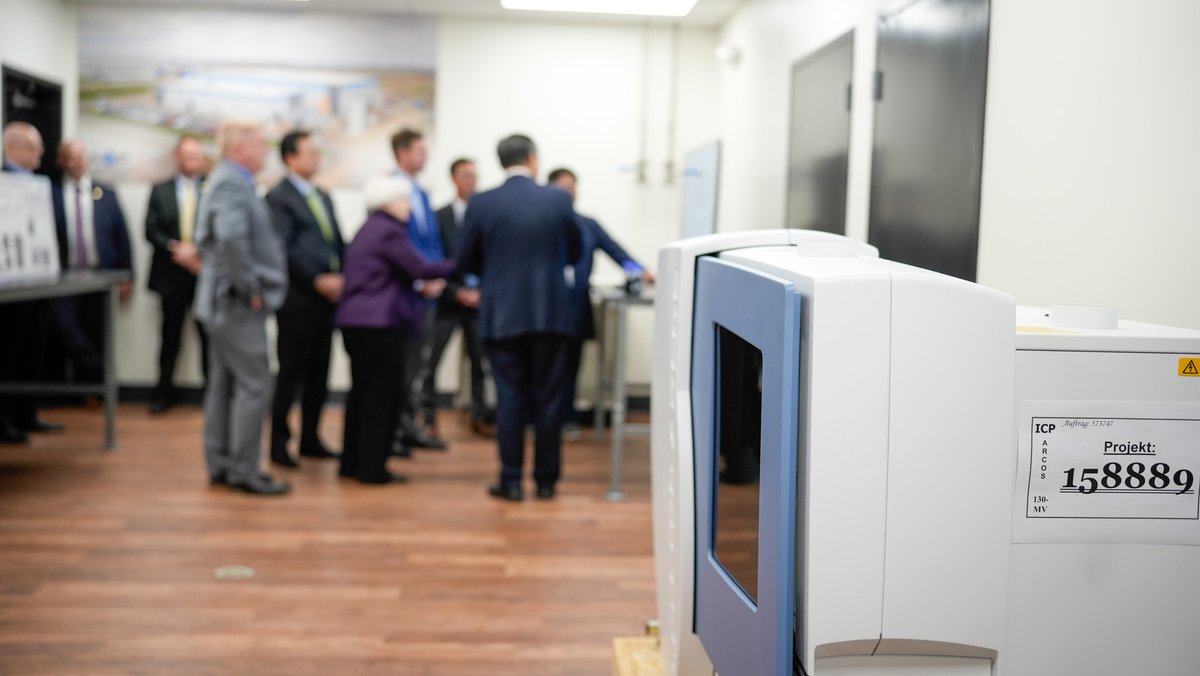 Governor Andy Beshear tweet media