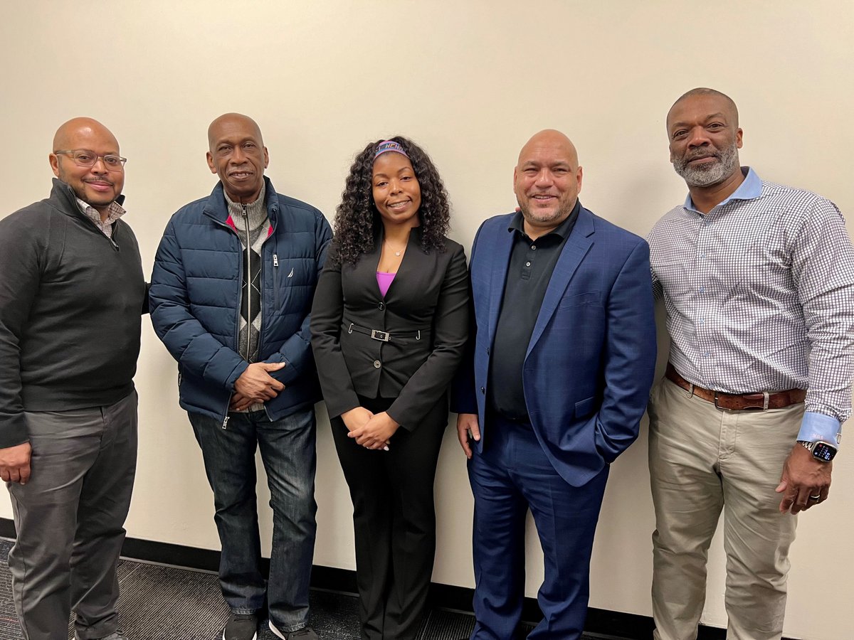 AECOM Tishman &amp; <a href="/NYRA/">NYRA</a> hosted an info session at Elmont Library introducing the New Belmont Racetrack project to Nassau County contractors and vendors. Covered project details and encouraged prequalification with AECOM Tishman for interested parties #BelmontRedevelopment