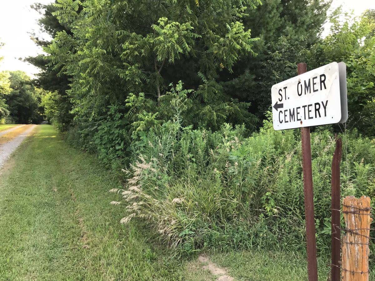 This week, Lindsay and Madison discuss the St. Omer Witch. Listen now wherever you get your podcasts. pod.link/yeoldecrime

1. Headstone of Caroline Prather Barnes
2. Headstone of Caroline's parents
3. Headstone showing misspelling of Granville
4. Sign to St. Omer Cemetery