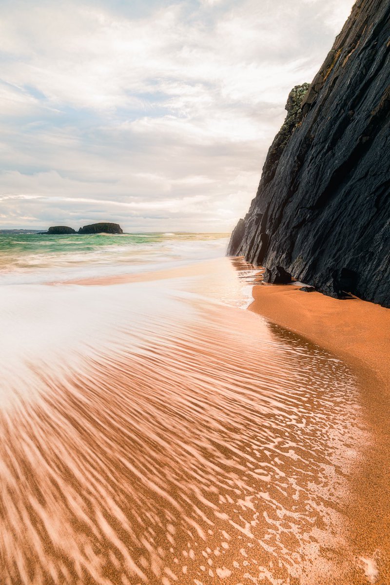 Poetry in motion 🌊 #discoverNI #discoveringireland #loveireland