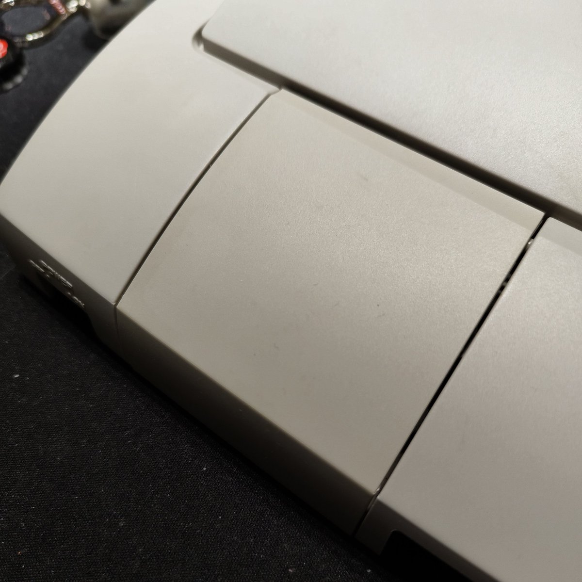 consoledated's tweet photo. #pcengine Duo-R shell, controller and super cdrom2, 2 days in the vacuum bag #retrobright vaporbox. Great job on the controller, worked on the shell (which was not very yellow. i photo, the hicard lid was not in the vaporbox). Ned natural light to see if it worked on cdrom2. https://t.co/8HHPolBE2z