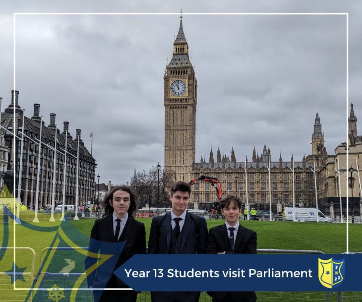 mansheadacademy's tweet photo. A small selection of our A-Level History &amp; Politics students were invited to Parliament to watch Prime Minister’s Questions &amp; meet @rach_hopkins https://t.co/ZwqcfaP93F