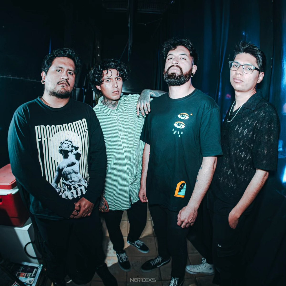 Sleeponadream's tweet photo. 𝙁𝙍𝘼𝙂𝙈𝙀𝙉𝙏𝙊𝙎 𝙚𝙣 𝘾𝙀𝙇𝘼𝙔𝘼 🖤🖤🖤

𝟬𝟮/𝟬𝟯/𝟮𝟰

📷: @nortdexs

#KeepTheDream 🌇
#metalcore 
#metal
#posthardcore 
#metalmexicano https://t.co/dx3vbiJmnY