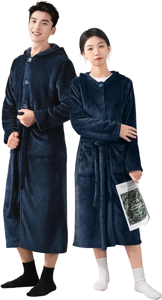 x4bitstudio's tweet photo. [Gemarwel] 着る毛布 冬【保温＆極上の触り】 吸湿発熱 暖かい 防寒 男女兼用 フード付き ガウン ルームウェア 着るブランケット 可愛い ふわふわ レディース メンズ パーカー パジャマ 洗える 乾きやすい
https://t.co/XXQRhSE5jf

１着分の価格で2着買えます https://t.co/zlEFRDruzb