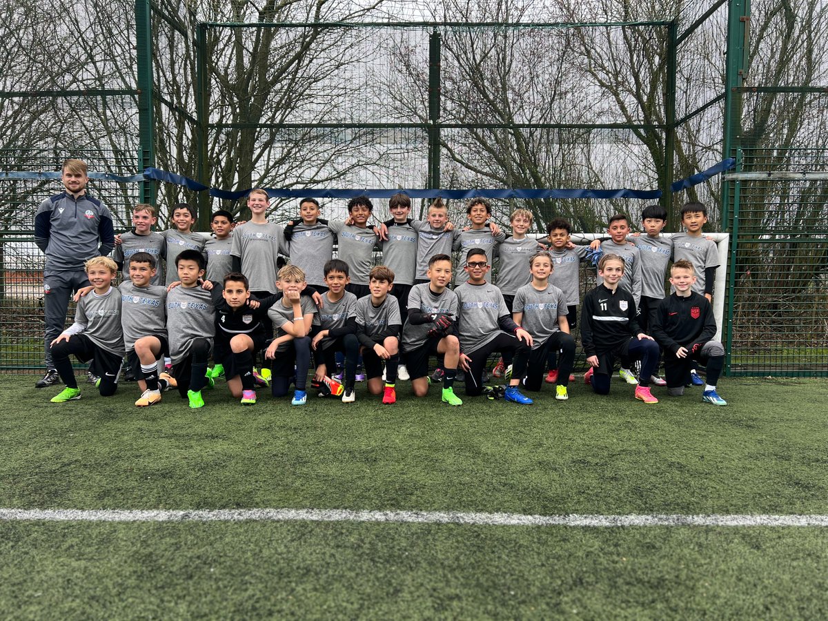 BWIntFootball's tweet photo. Great afternoon delivering a session to Texas State. It was a pleasure to host such a big group

#footballexperience #bwfc https://t.co/TRmMq8cpWa