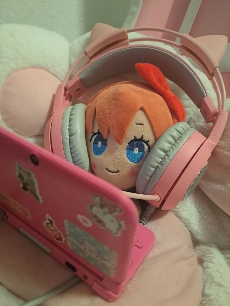 𝙏𝙃𝙀 𝘾𝙇𝙐𝘽'𝙎 𝙑𝙄𝘾𝙀 𝙋𝙍𝙀𝙎𝙄𝘿𝙀𝙉𝙏 (@sayoriiisms) on Twitter photo 