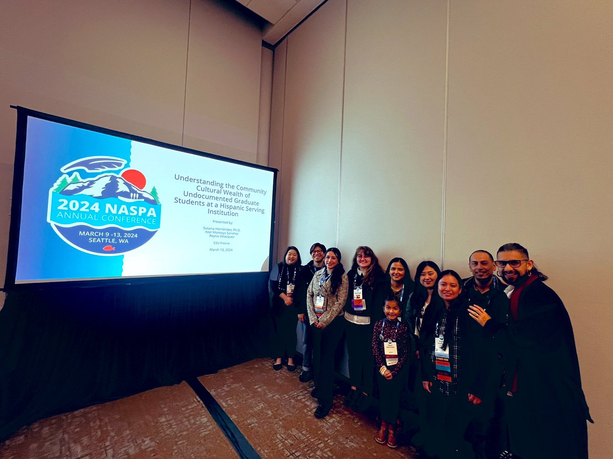 HEALers supporting eachother 💖 attending <a href="/susana_phd/">Susana Hernández</a> and presenting students this morning <a href="/NASPAtweets/">NASPA</a>