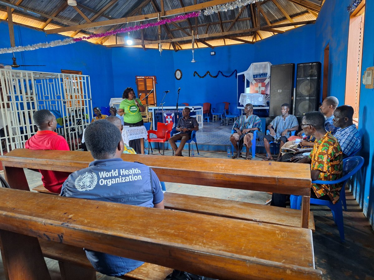 WHOGhana's tweet photo. As part of @UNinGhana #ForestOkyeman project, the Eastern Regional Directorate of @_GHSofficial & partners engaged community leaders & actors, with the aim to identify lasting measures to protect human health & environmental resources in Birim South & Atiwa East. https://t.co/14Lbw9NHgW