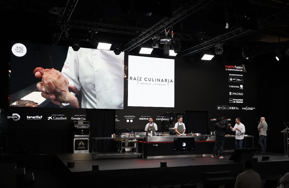 Enamorados de nuestra cocina silvestre y nuestra cocina rural ! Ponencia <a href="/madridfusion/">madrid fusion</a>