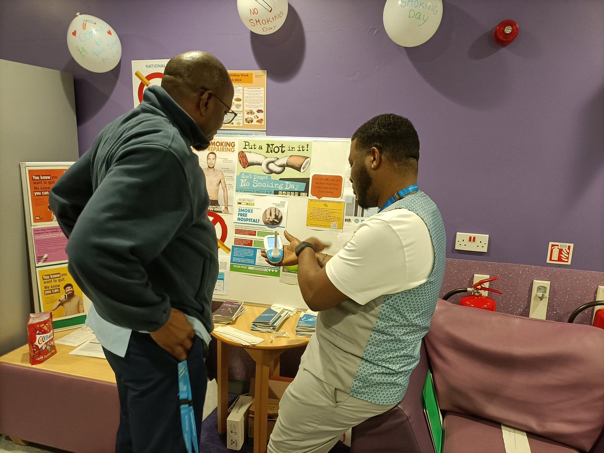 Adele Birch 🐝 tweet media