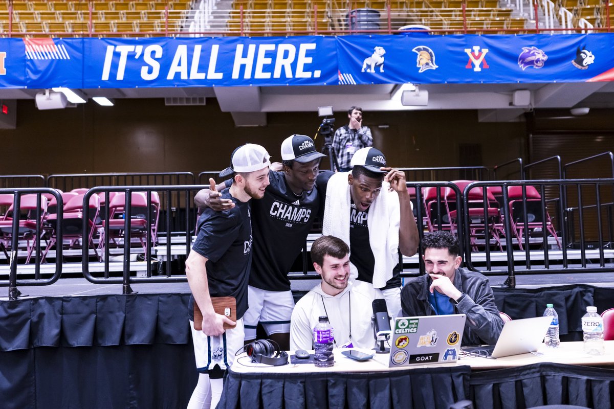 Rylan Jones tweet media