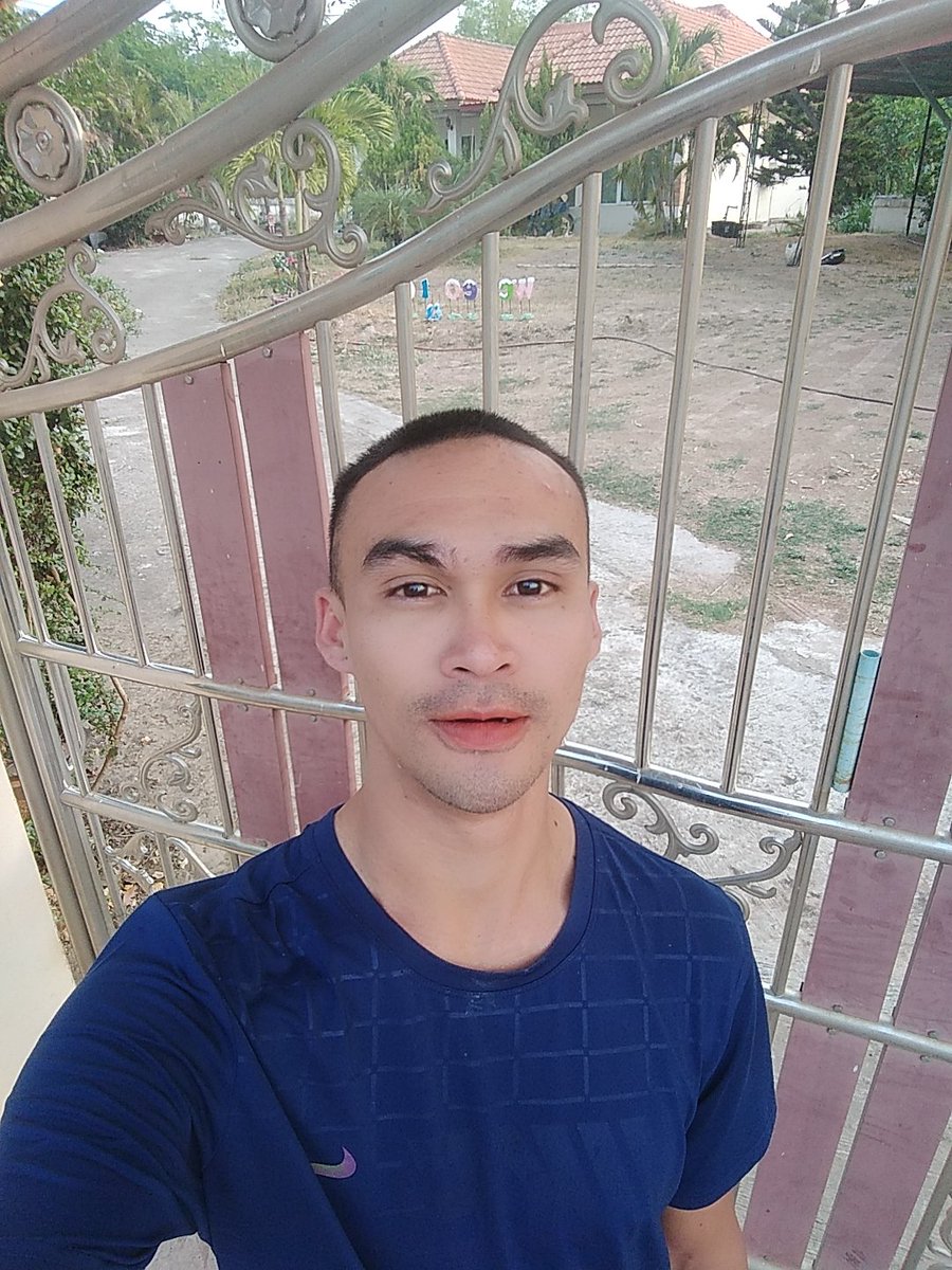 อยากมีแฟนเป็นหัวเกรียนด้วยกัน