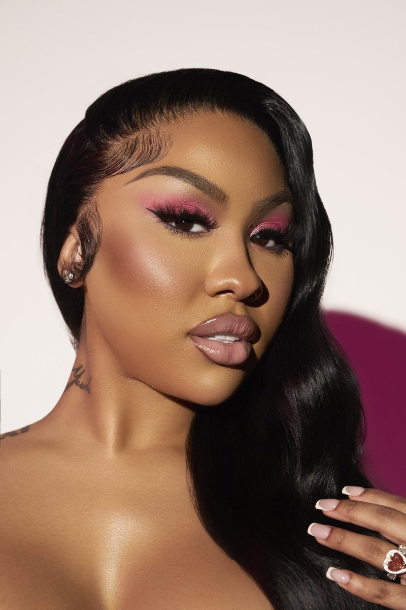 remedybyari's tweet photo. No need for validation, the face card speaks for itself 😮💨 Get the don's pretty in pink look 💕 with #PinkMatter Cream Gloss & the #Signature Palette on the eyes 💖✨
Available at https://t.co/Vukxt8fl6L https://t.co/Lbhjxhogm9