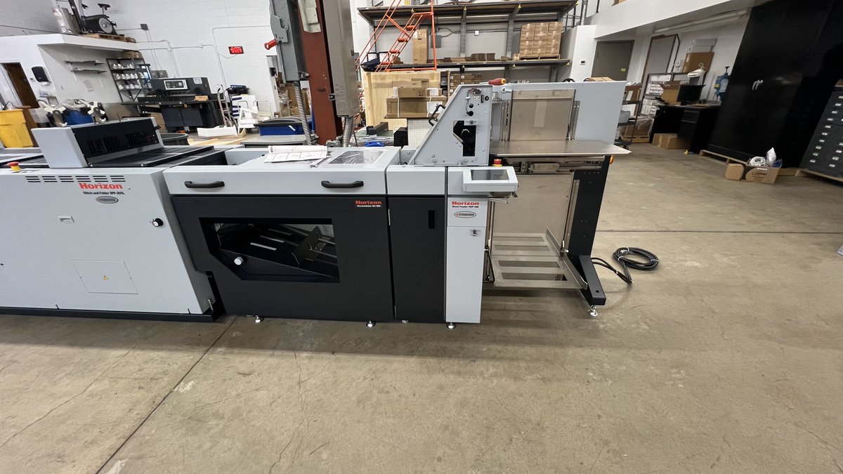 MidStateLitho's tweet photo. Precision delivered! ๐ ๏ธ Swipe to see our latest Horizon machines setup for a quality check before delivery. It's all in the details, and our factory trained technicians deal with these details every day! #MidStateLitho #HorizonQuality #PrintPerfection #SetupSuccess https://t.co/jR1GEaI43F