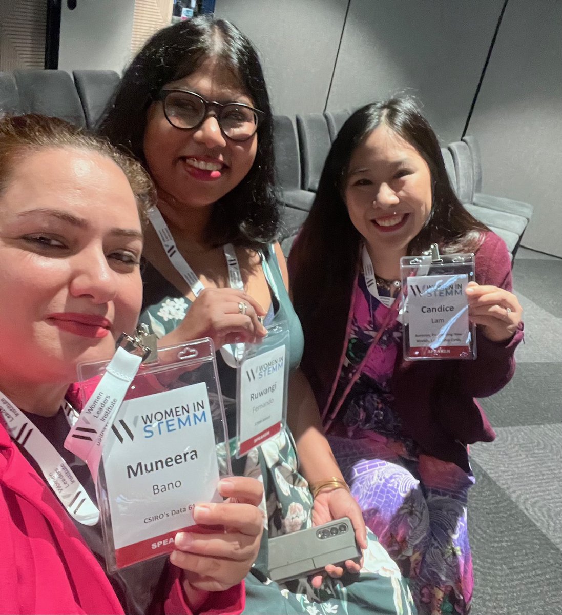 Honored to join the #WomenInSTEMM Summit's panel on building a diverse & inclusive culture for future leaders. Joined by the amazing STEMM leaders and panelists @DrRuwangi of @StemSistersau & @DrMistyJenkins of @WEHI_research for their insights. 🔗stemm.womenleadersummit.com