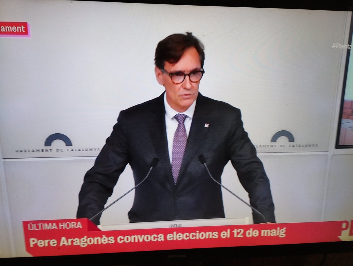 mnogueras55's tweet photo. No em puc imaginar aquest somines de President de Catauuuunya. https://t.co/yA3JyDKdFU
