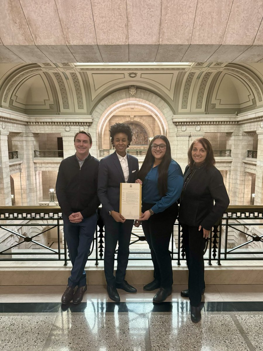 Pharmacists Manitoba President, Darren Murphy, CEO, Tanjit Nagra & Board Member Gayle Romanetz were pleased to receive a proclamation from the Hon. @UAsagwara, Min. of Health, Seniors & Long-term Care (2nd from left) acknowledging March as Pharmacists Appreciation Month.