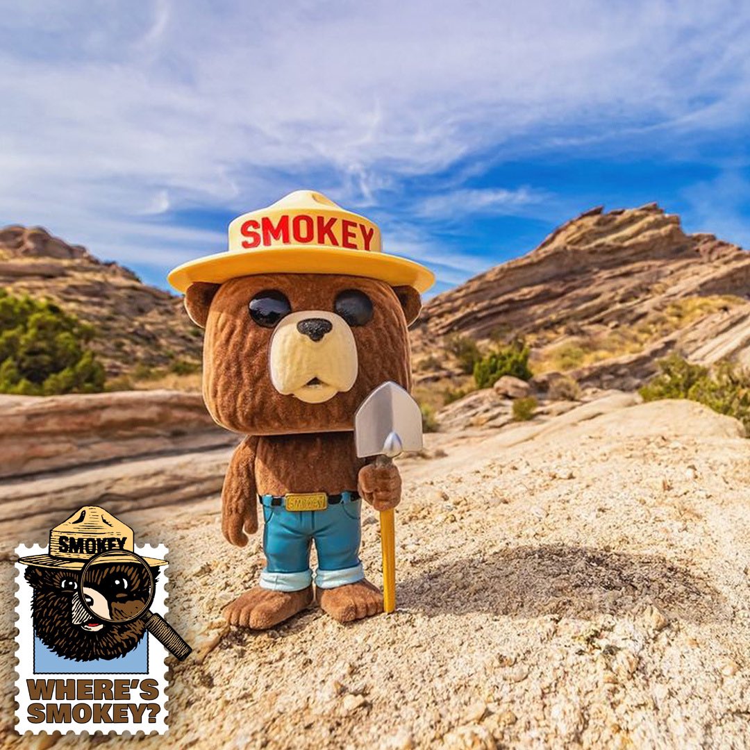 Smokey Bear tweet media