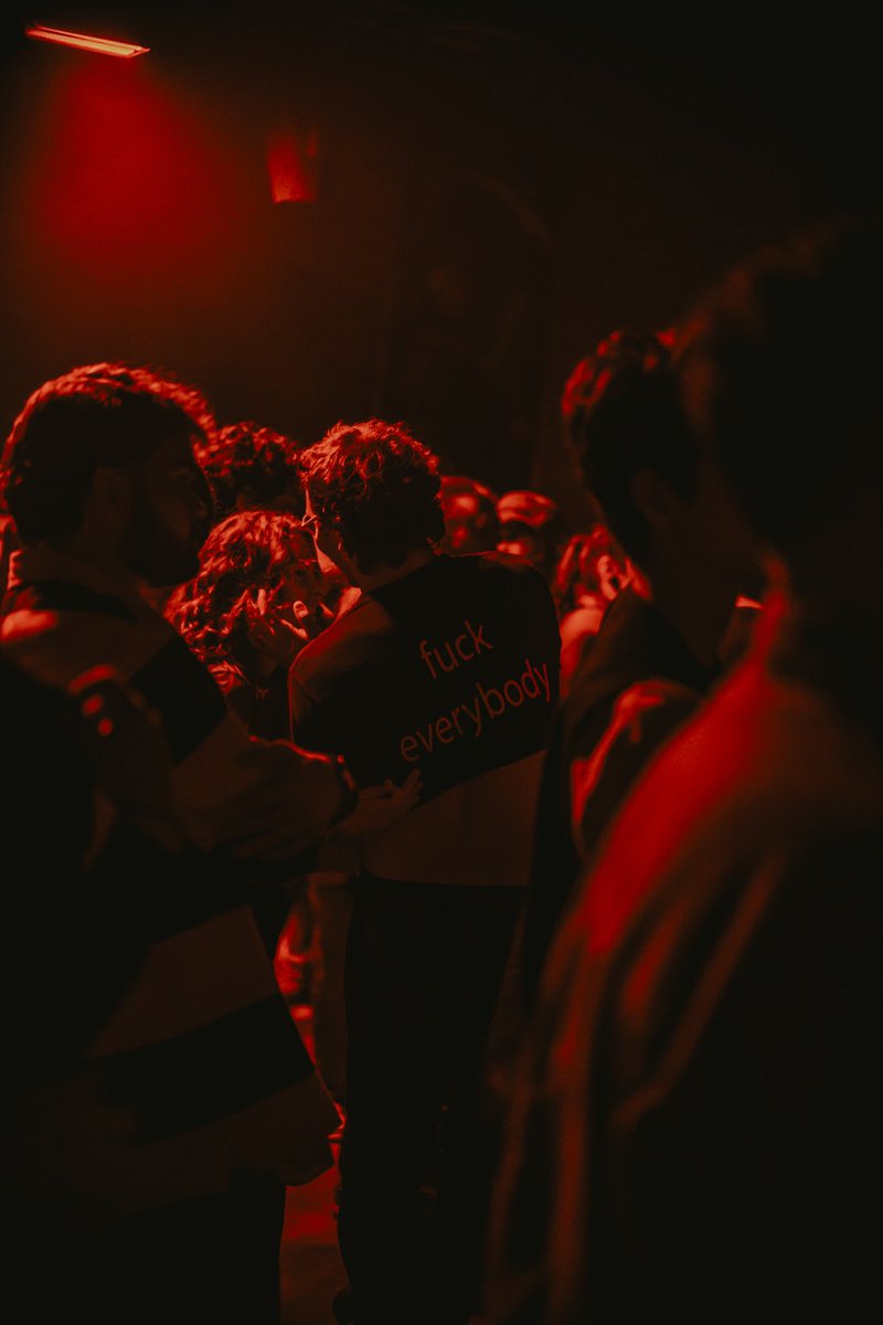 My sparse post about things on here, some people just vibing at <a href="/mutinymusiccltv/">Mutiny</a> new warehouse project 🕺🏻