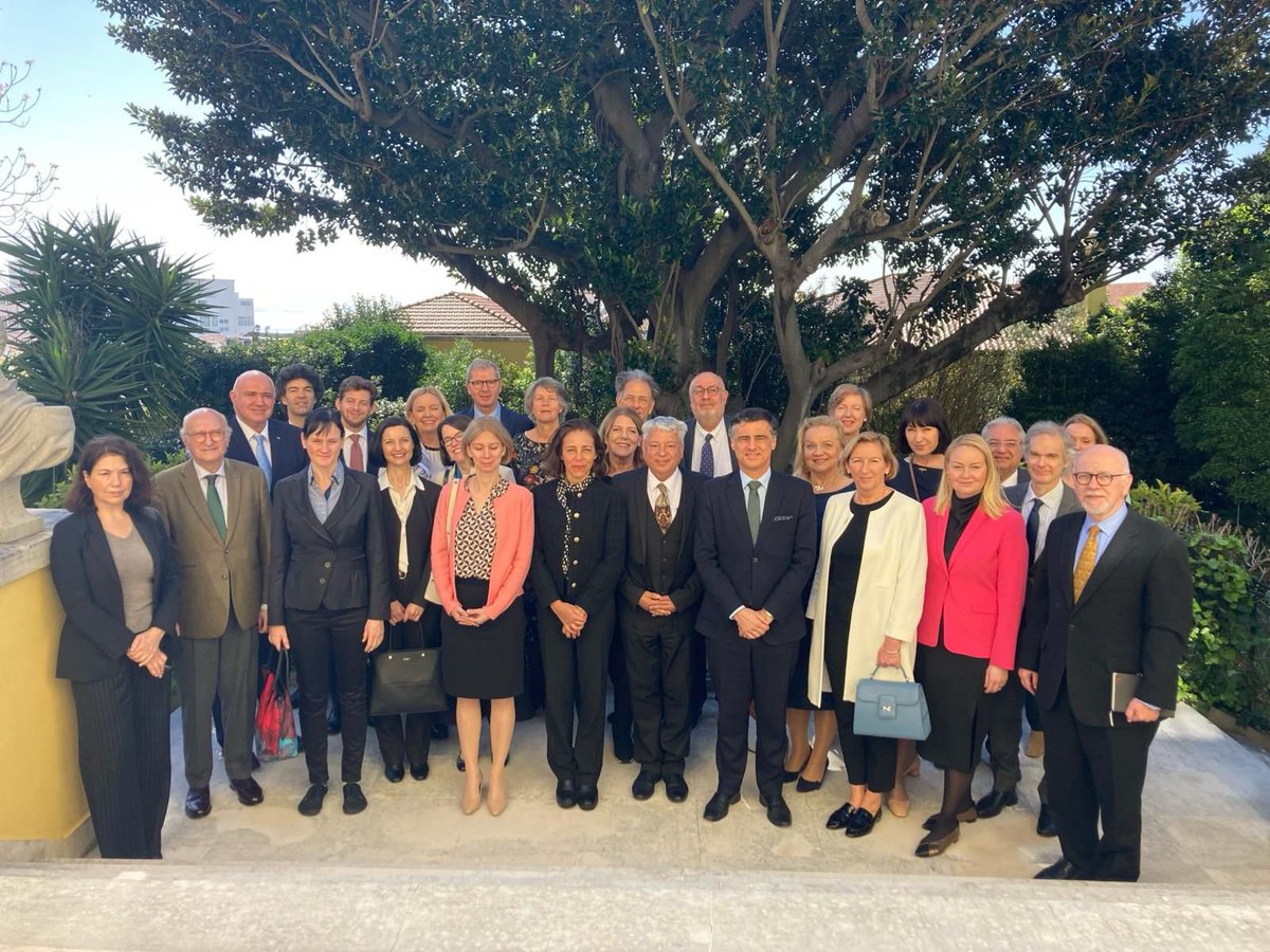 Slovenia in Portugal tweet media