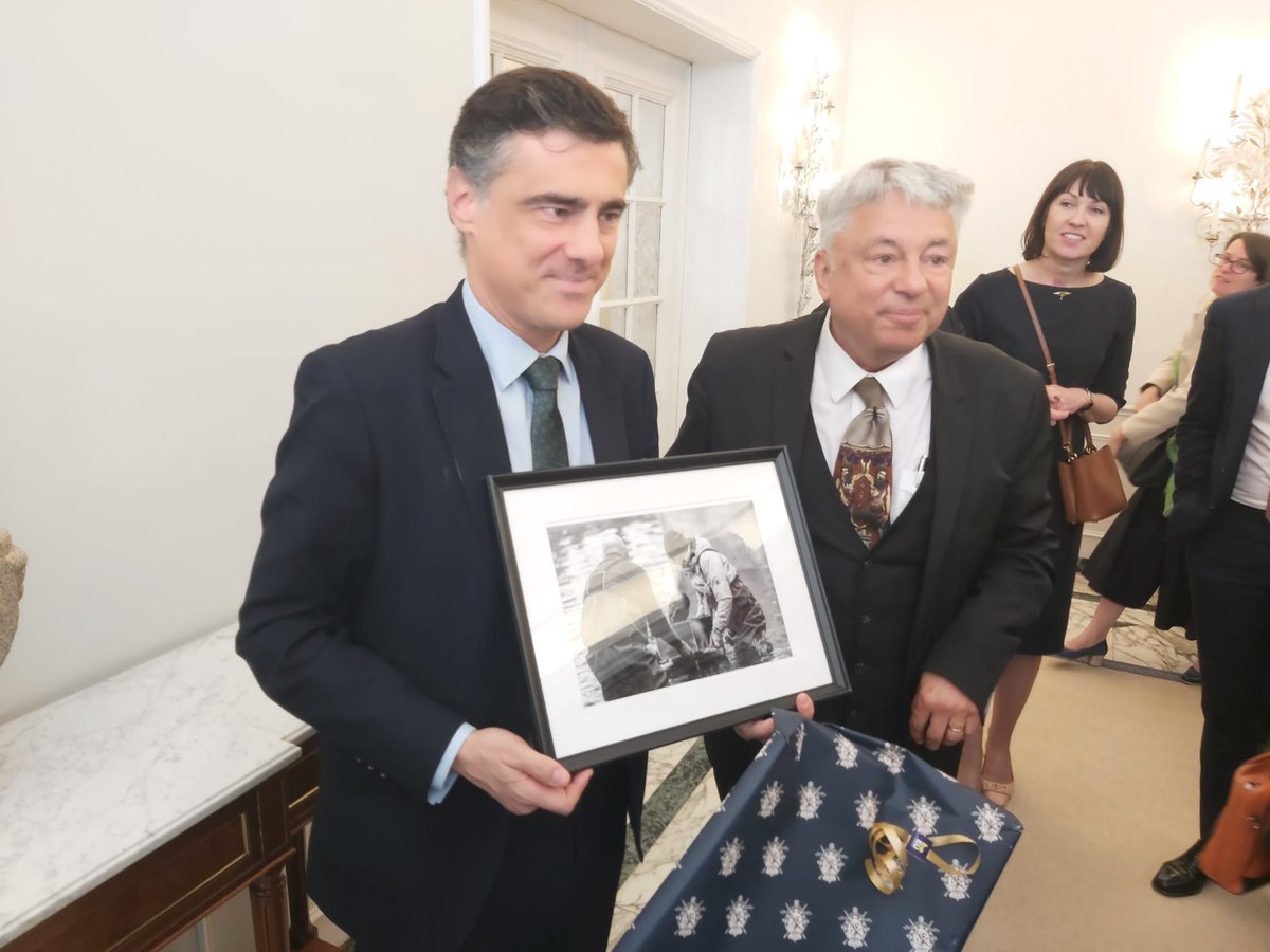 Slovenia in Portugal tweet media