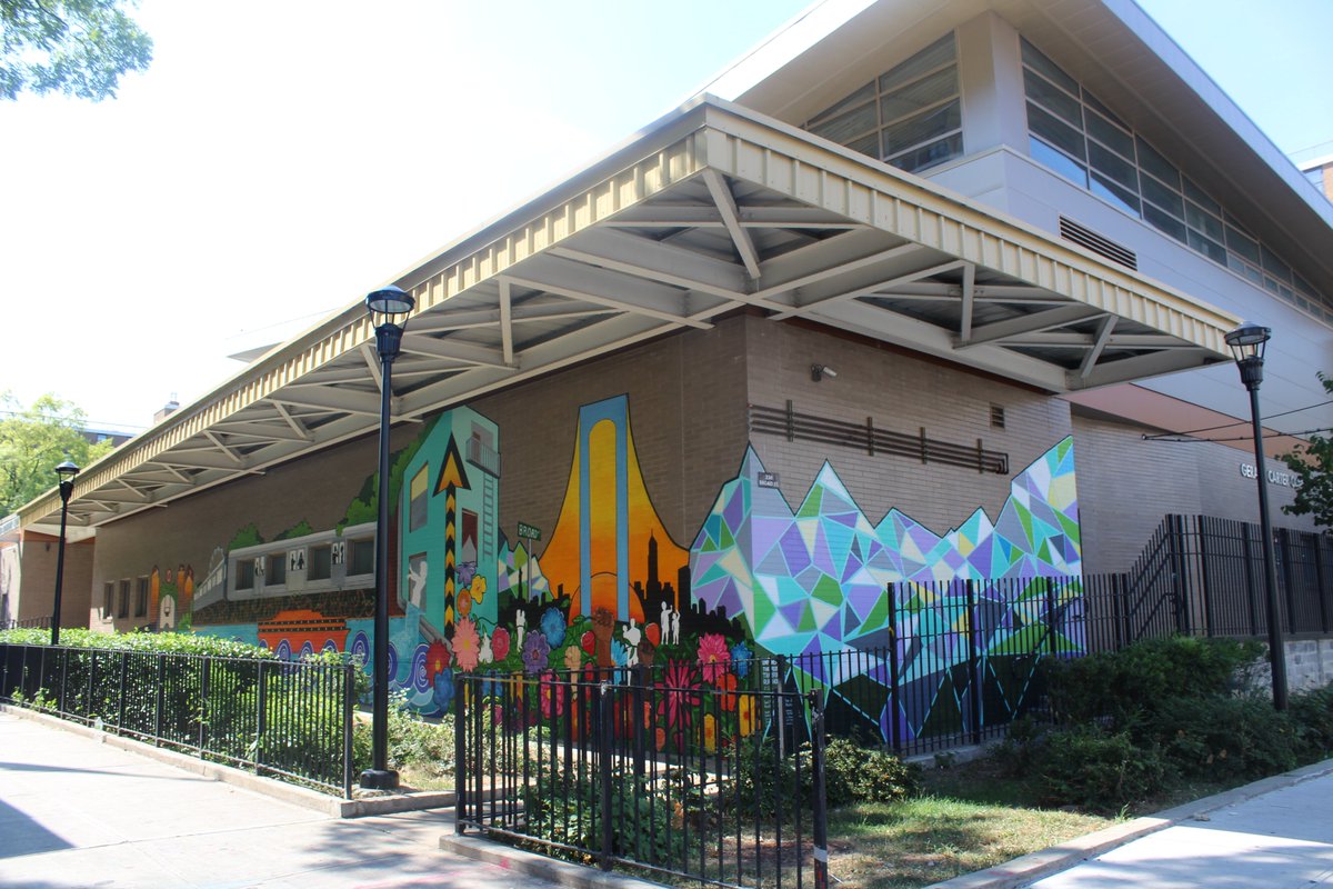 "Empowering the People, Transforming our Home" 2016
Location: Staten Island, NY
Artists: DonChristian Jones &amp; Lina Montoya

#statenisland #newyork #newyorkart #artists #muralists #nycmurals #nycart #nyartists #murals #groundswell #socialgood #nonprofit #dogood #socialimpact