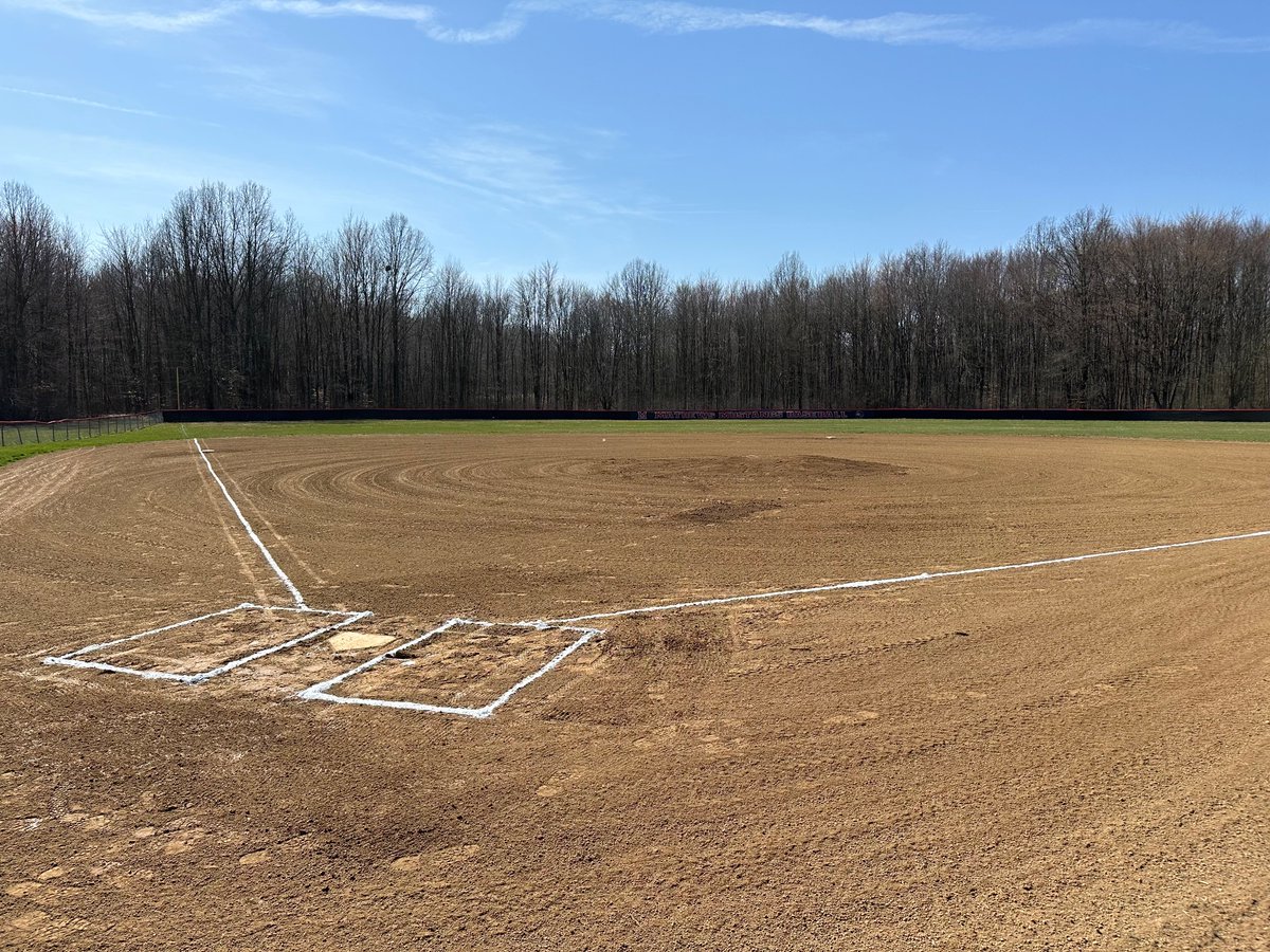 BaseballMathews's tweet image. First scrimmage today! Big thanks to our field crew for the awesome work