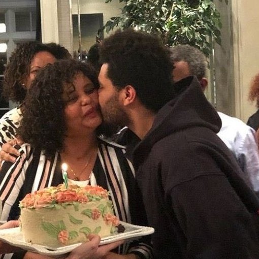 WeekndAccess's tweet photo. Happy Birthday Samra Tesfaye! https://t.co/q60S58fMsk