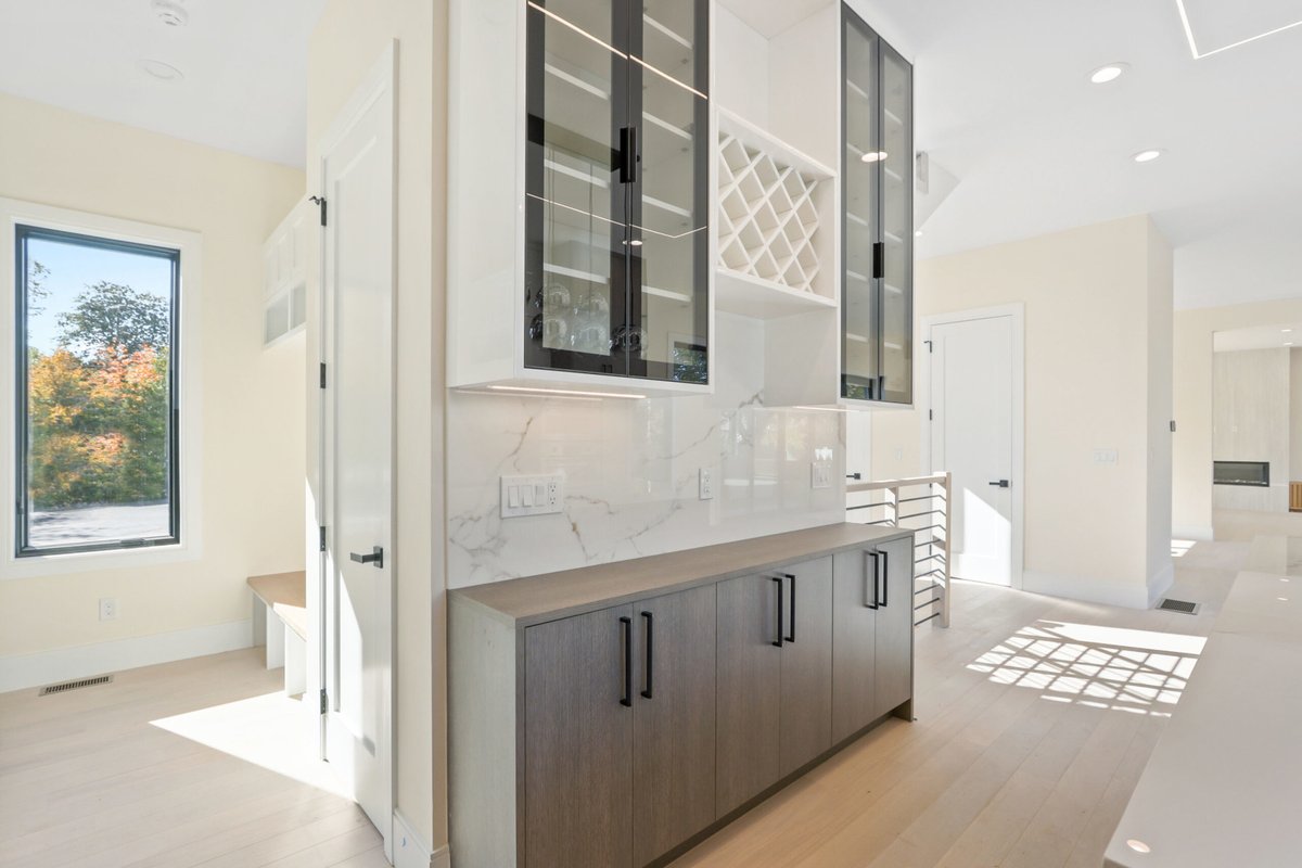 GraniteOnyx's tweet photo. Are you dreaming of a kitchen makeover? 🛠️👩‍🍳 Our new Kitchen Visualizer Tool is your first step to culinary space bliss! Plan, preview, and perfect your kitchen design from your device. https://t.co/oz6o2iJNz5

#KitchenGoals #DesignYourSpace https://t.co/cKF4qjOHJa