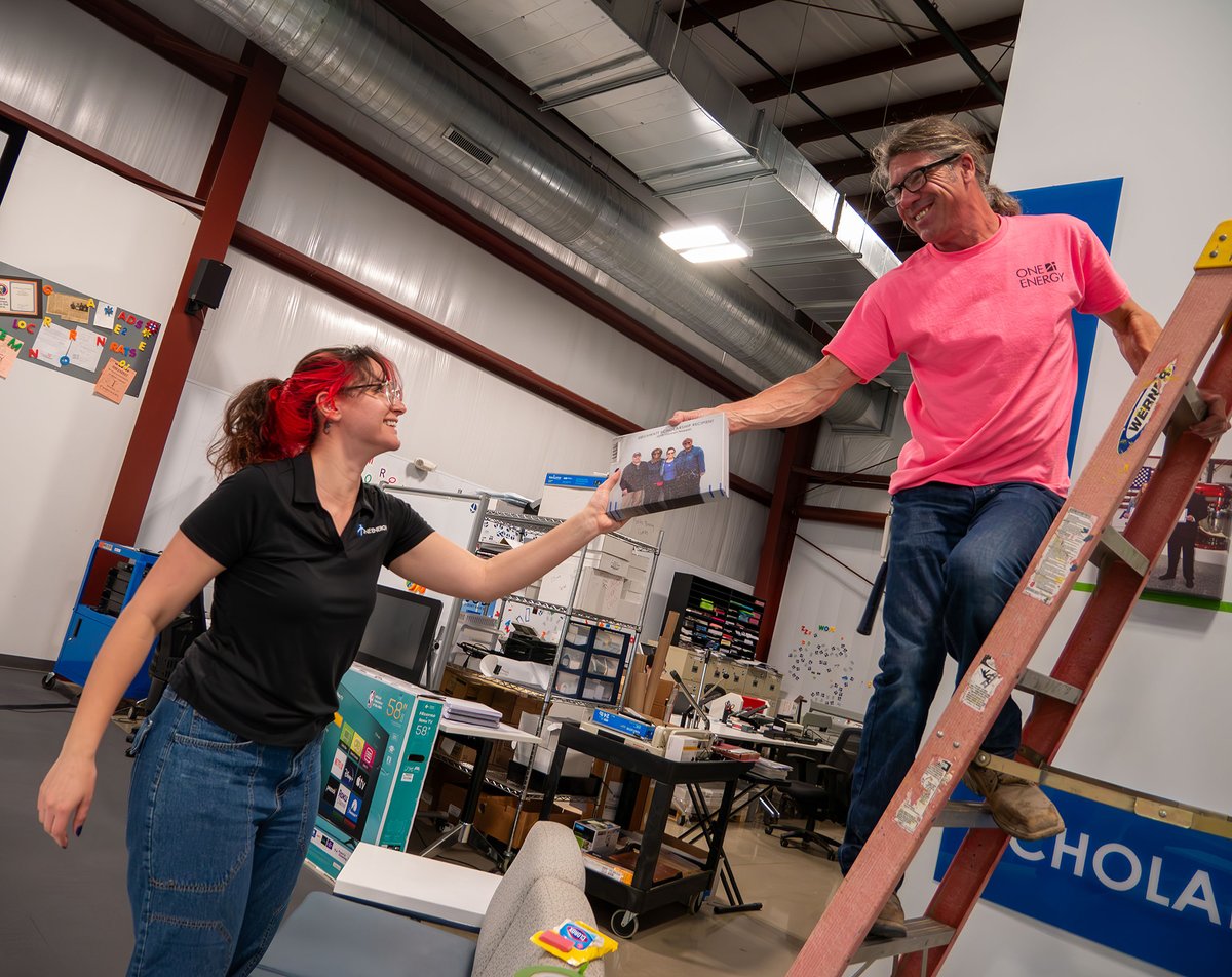 onepowerco's tweet photo. #WindView | Photo Revamp! 🖼️
We’re celebrating the past winners of the Megawatt Scholarship by redesigning our photo wall! Corporate Communications Specialist Megan and Technician Tim collaborated to hang these beautiful new photos on the wall. 🔥 https://t.co/fA1F14DCc0
