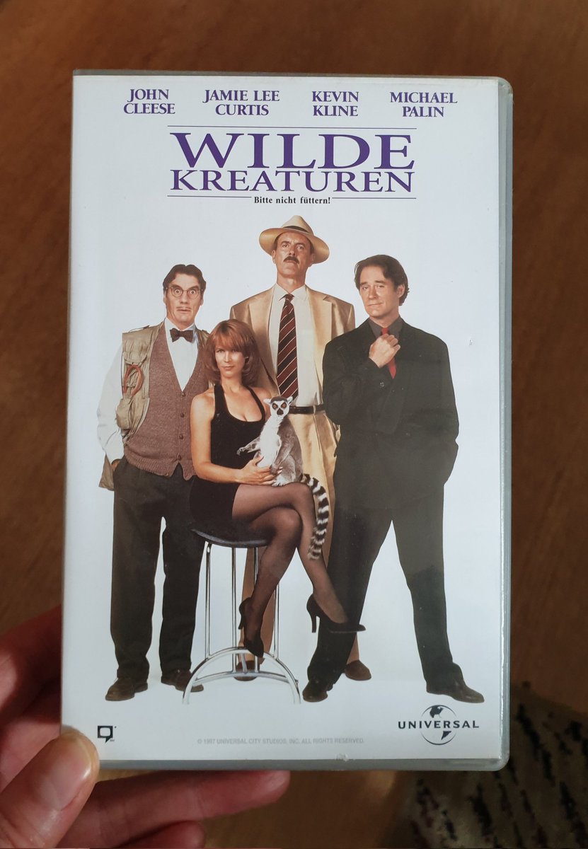 TanjaStrutzl's tweet photo. #WildeKreaturen ( #FierceCreatures ) directed by Robert Young & Fred Schepisi is one of the coolest and funniest comedies ever made. ππ
#JohnCleese #JamieLeeCurtis #KevinKline #MichaelPalin https://t.co/bBlzFQUeXa