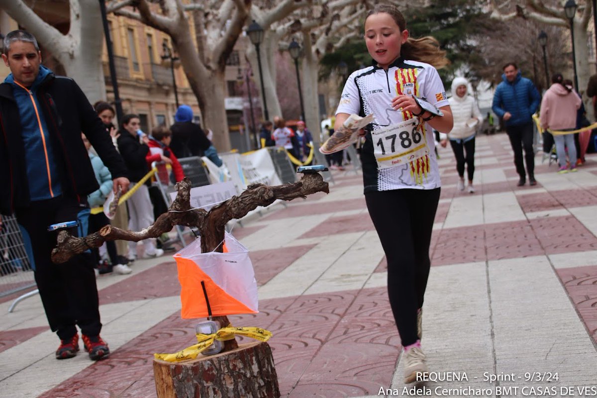 fedo_org's tweet photo. 📸 Así celebramos el 'XIII Premi d'Orientació de la Comunitat Valenciana' 4ª #LEOP2024 el pasado fin de semana 

👉🏼Recuerda que la próxima cita será el Campeonato de España 🇪🇸 

🙏🏼Fotos de José A. Villar, Ana A. Cernicharo e Inma Górriz

🔗Imágenes: https://t.co/s8znWb1oLj #FEDO https://t.co/kex4Qd9E70