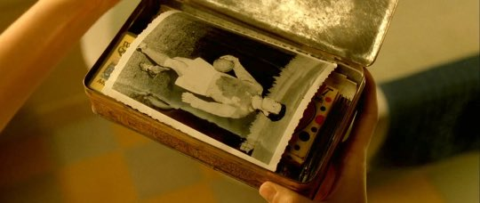 TheCinesthetic's tweet photo. Amélie (2001) https://t.co/A3TBZ51FjA