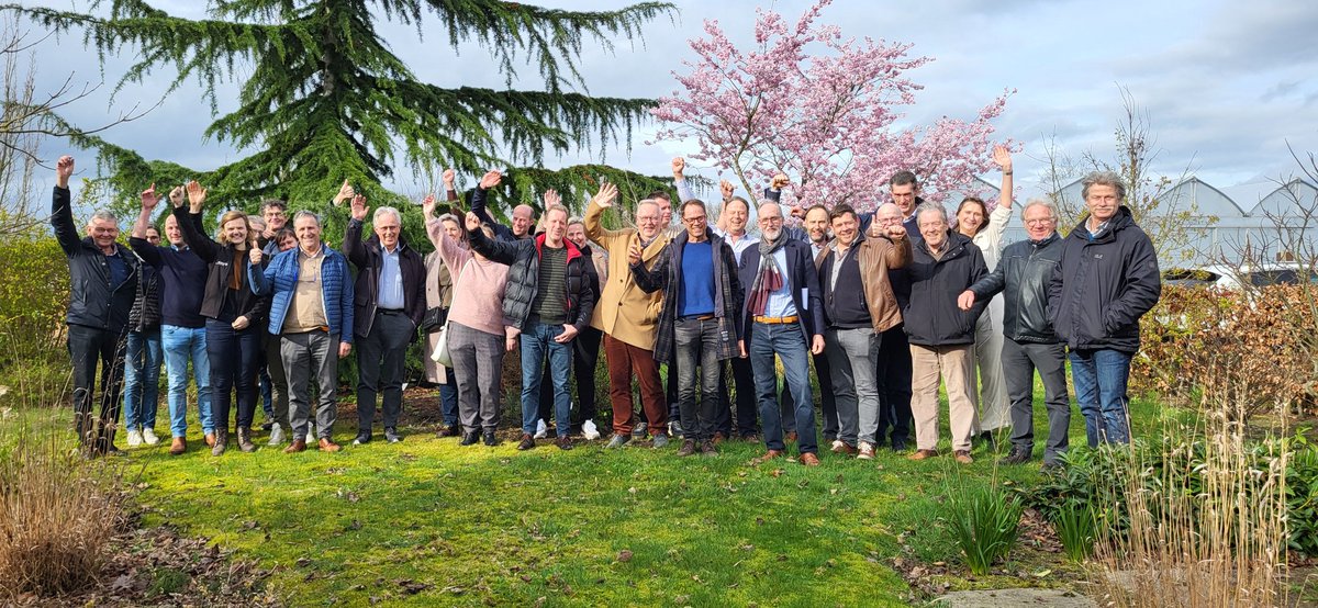 Happy people

Vandaag keurden #pcaardappelteelt #pcgroenteteelt en @pcsierteelt de fusie goed

We hebben een Afspraak met de Toekomst