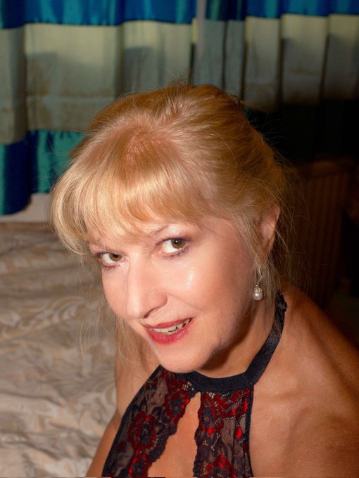 Have a wonderful Wednesday https://t.co/UpkzhYiQiN