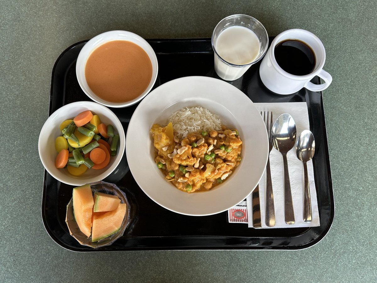 Patients at Vancouver General hospital have been testing out a new healthy menu, as part of Vancouver Coastal Health’s Planetary Health Menu Pilot Project. @CityNewsVAN