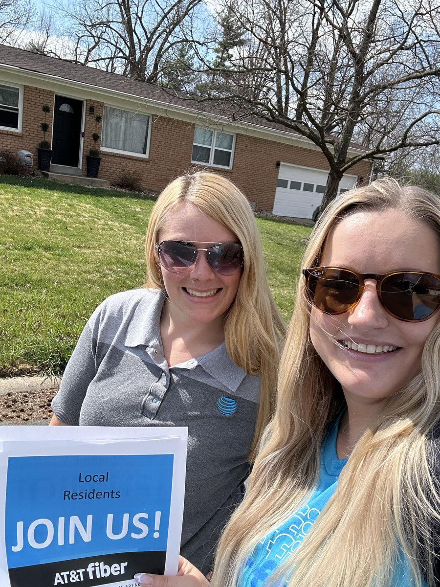 Out in the streets getting ready for a fiber launch with Amelia from Prime!! 

@AlyssaMoore_12 @KattiaS_Ramirez @bobby_nier @KAMOkonnects @KAMO_ImMOrtals 
#KAMO #winMOORE24 #primepartners #attfiber