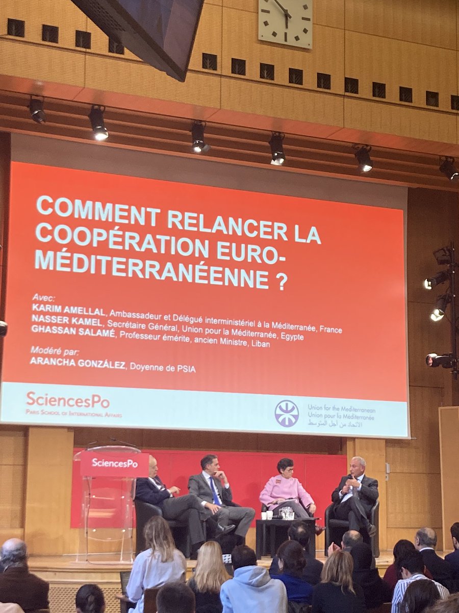 DIMED_MEAE's tweet image. L’@UfMSecretariat est l’unique instance multilatérale de dialogue politique et de #coopération entre les 2 rives de la #Méditerranée. 

Son secrétaire général, Nasser Kamel, réaffirme : « L’UpM a la capacité de réunir tout le monde autour d’une table ».