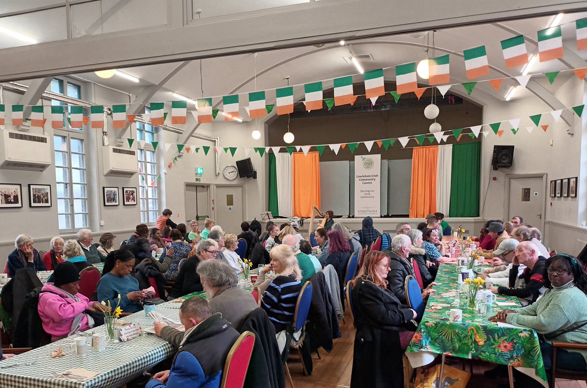 A great start to St. Patrick’s Day celebrations in partnership with @FCycleLewisham today. Wonderful harp music @jeankellyharp , fine Irish tunes from @RGTB choir and the fantastic Denis Costello . Thanks to the great community of volunteers for making this possible.