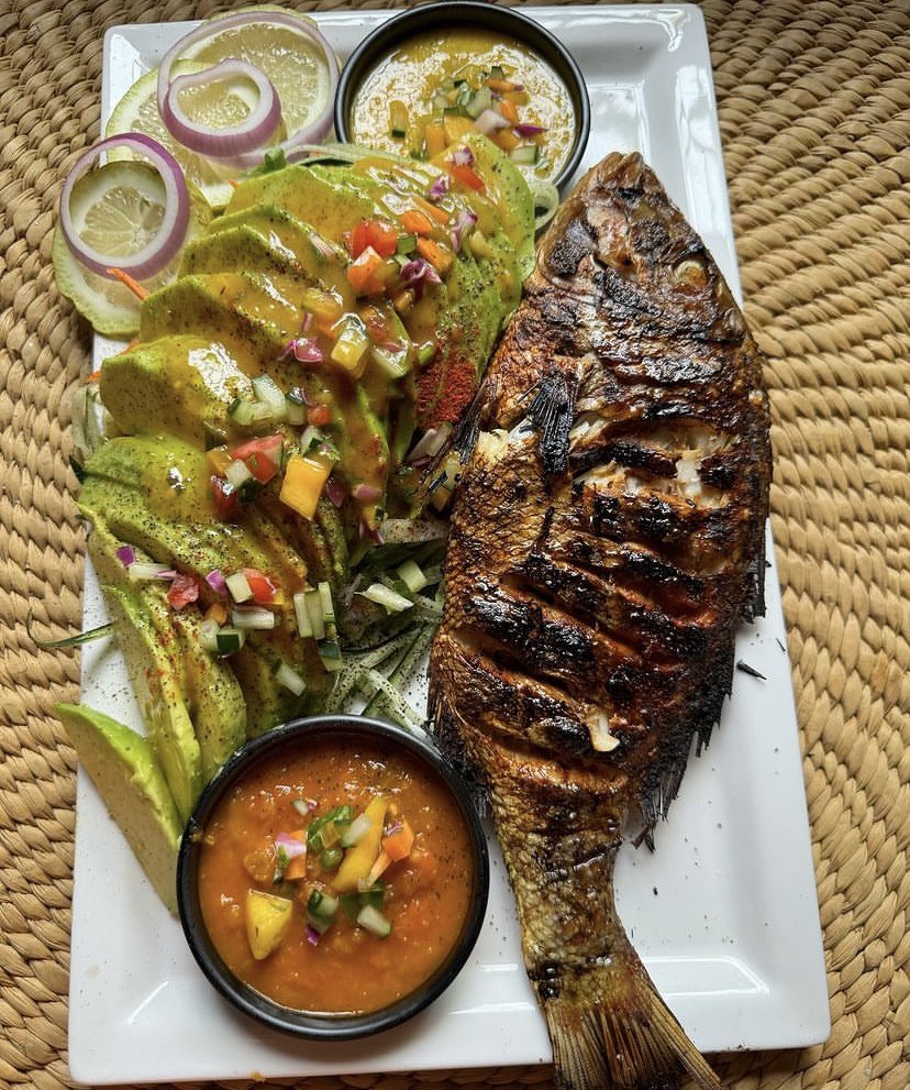 Rate my Lunch 🥗 🐟 🔥 🍋