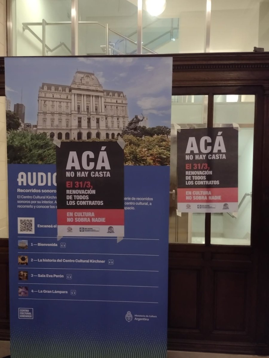 PeriodismoDeIzq's tweet photo. ⭕ #AHORA | Asamblea de todas las Juntas Internas de ATE en el CCK para repudiar los despidos en la Secretaría de Cultura de la Nación y exigir la reincorporación de los compañeros. https://t.co/O0qGsWixZu