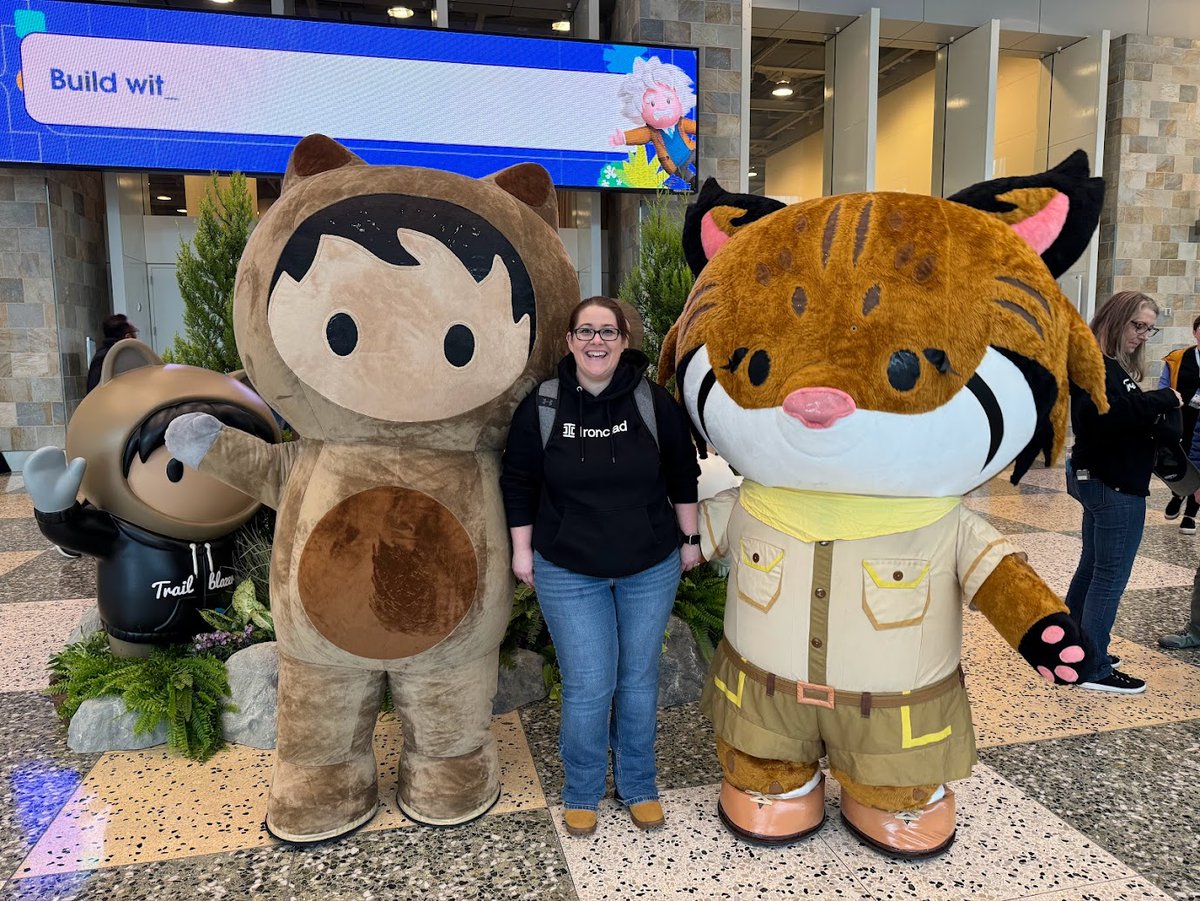 LaurenBolopue's tweet image. In the Twin Cities area? 🏙

Join me @ the  @sfdc_tc #Salesforce User group as I talk about how I landed my #dreamjob @ @ironclad_inc  &amp;amp; how you can land your dream job!
📅 Date: March 22
🕒 Time: 10am
📍 Register here:  shorturl.at/hmBL2
#trailblazer #trailblazercommunity