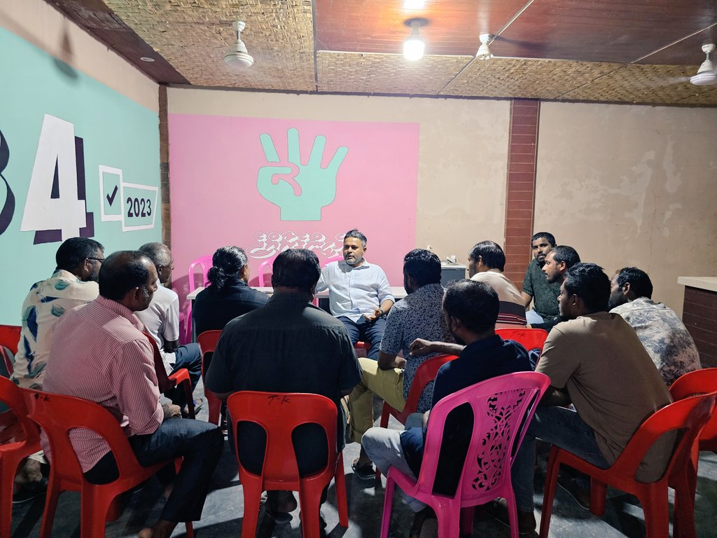 Shiyamaldives's tweet photo. L. Maamendhoo ge baeh masverinna mirey bahdhaluve gina vahakathajeh hissa kurevunu. Egothun Maandhoo ah masganna aguge vahaka, faisaa libumugai lasvaalasvun, rashun ice libumugai huri undhagoo adhi VLD ge khidmaiy libumugai huri gonjehunthah hissa kurevveethee ufaakuran. https://t.co/mBiHLDaHIC