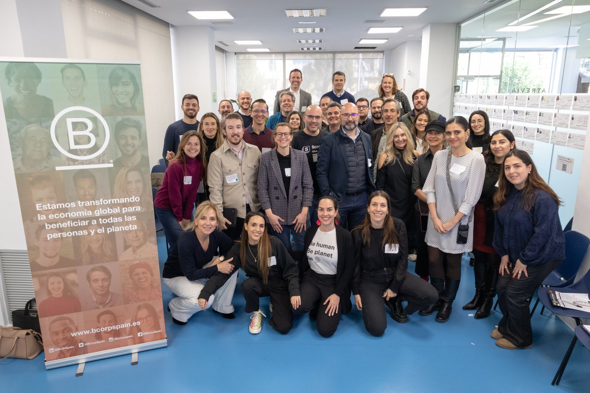 Atrevia's tweet image. 📣 Ayer, en el marco del #BCorpMonth, desde @ATREVIA nos sumamos a @BCorpSpain acogiendo en nuestra sede de Madrid a un nutrido grupo de #BCorps de toda España en el B #BusinessTogether, un espacio creado para el intercambio de experiencias, la consolidación de alianzas y la