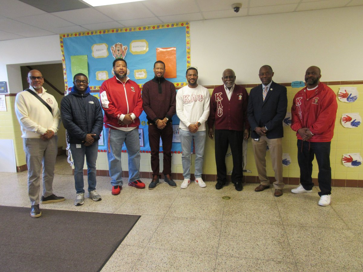 OliveBranch415's tweet photo. Thank you Kappa Alpha Psi Fraternity for reading to our students and inspiring the next generation! @PPSPREK  @ebracyPPS  @in8days @nicscud @cardellpatillo @DrPSW_PKC @morbull757 @deloach_dianne https://t.co/V24WA1CS8J
