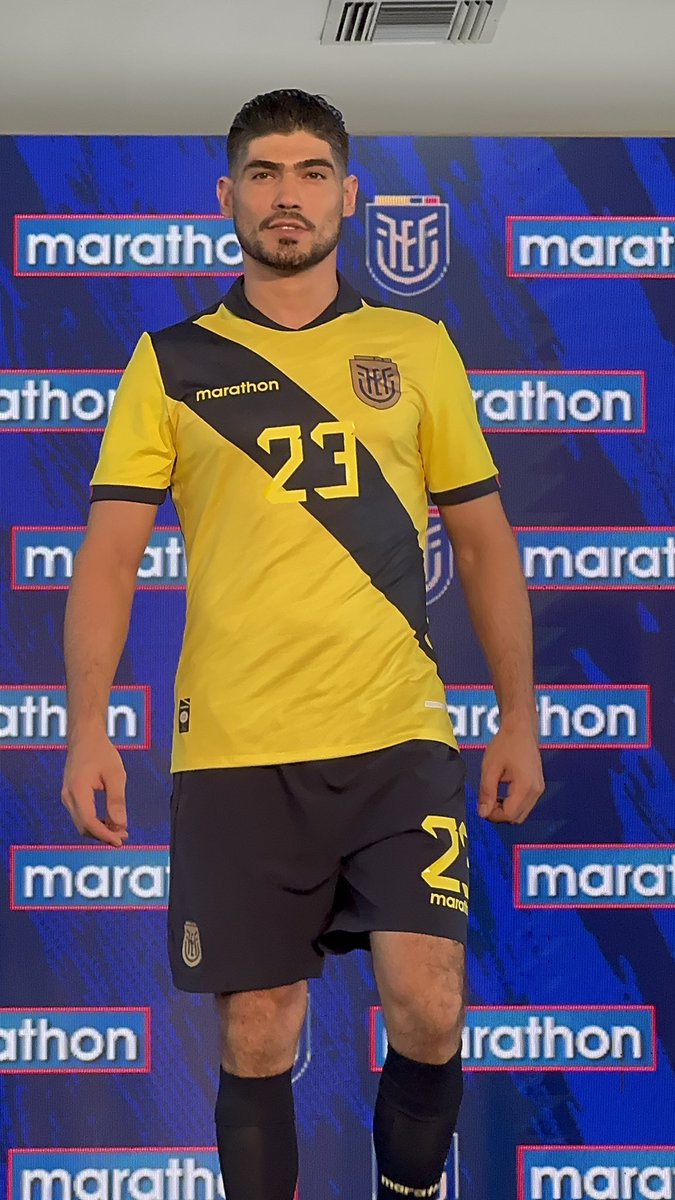 nicorivera05's tweet photo. Camiseta de #LaTri para la Copa América 🇪���🇪🇨 https://t.co/gtq9q5j4zP