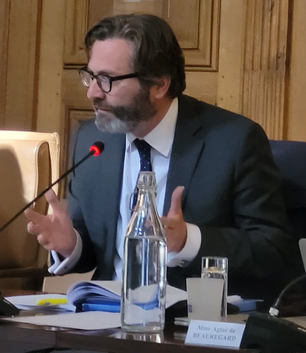 🗳️Vote du budget primitif 2024 du <a href="/Maine_et_Loire/">Département Maine-et-Loire</a> en cours.

En Anjou, 48% des collégiens sont scolarisés dans un établissement privé.

Le département doit soutenir sans discrimination les élèves du public et du privé. 

<a href="/MajoriteDep49/">Majorité départementale 49</a>