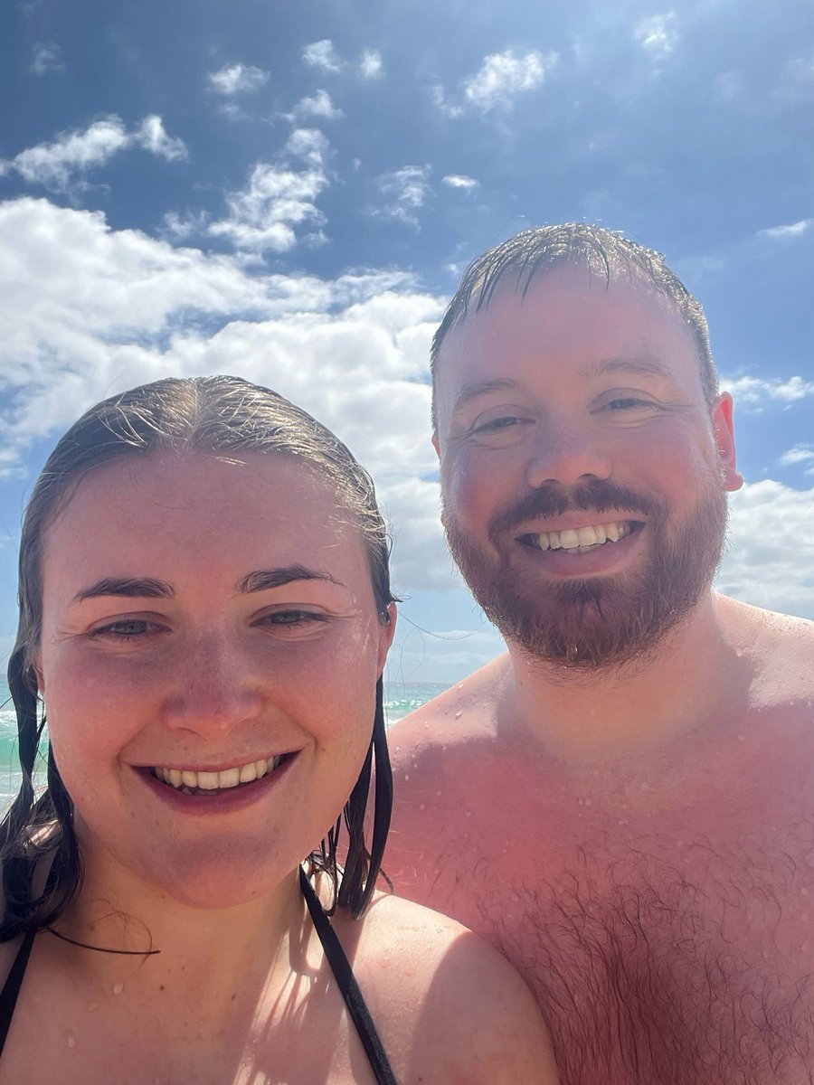 What a month!

🎨 1. Barti Art expo
☑️ 2. Guinness Accreditation renewal
🍺 3. Cask Marque Accreditation renewal
🌞 4. Escaped to the sun

<a href="/CastleInnPembs/">Castle Inn | Pembrokeshire</a> @BartiRum <a href="/GuinnessGB/">Guinness GB</a> <a href="/DiageoGB/">Diageo GB</a> <a href="/caskmarque/">Cask Marque</a>