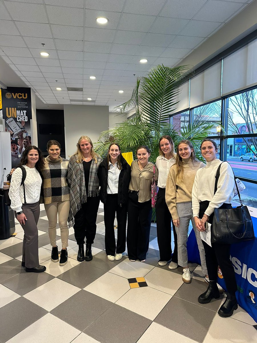 VCURamsFH's tweet photo. Earlier this week our team participated in a Career &amp; Internship Fair organized by @vcu_sass. Thank you for providing our student-athletes with the opportunity to create connections and network with over 30 companies, Graduate Programs, and Summer Experiential Learning Programs! https://t.co/o0kAe45m2n