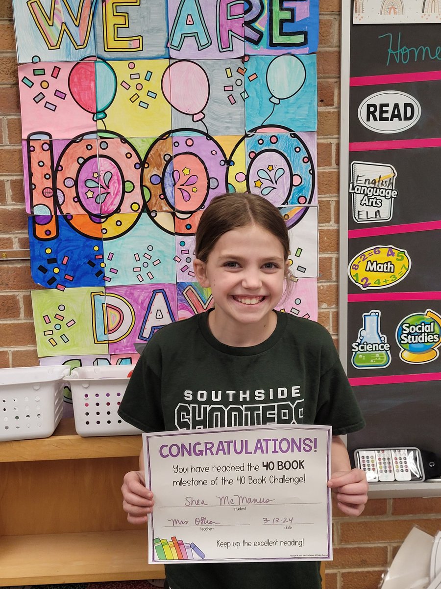 Hooray, Shea!!!! #40bookchallenge earner! Way to reach your goal!! #BeEvergreen #SWBulldogs #Walloffame